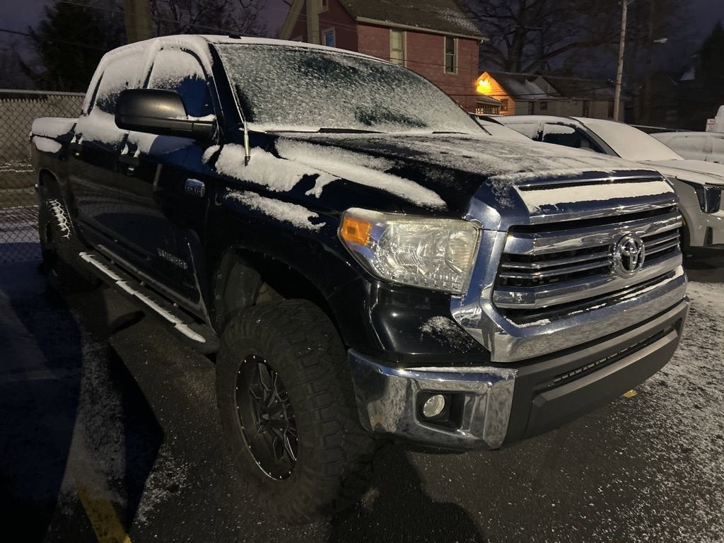 2016 Toyota Tundra 4WD Truck SR5