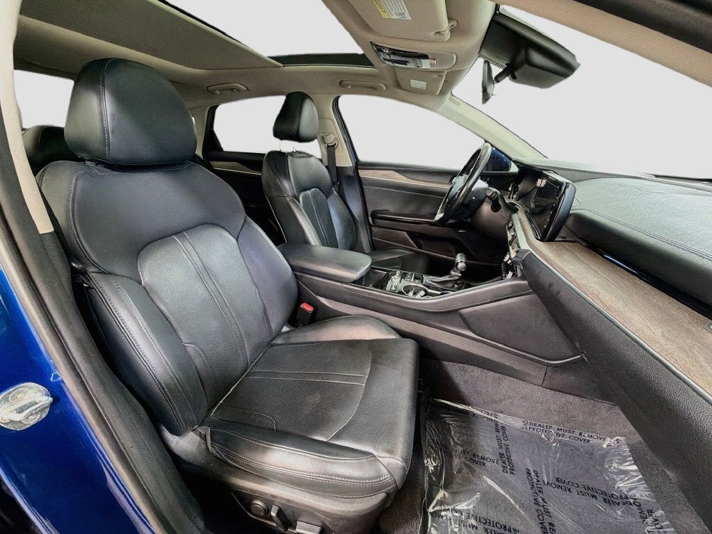 2023 Kia K5 EX