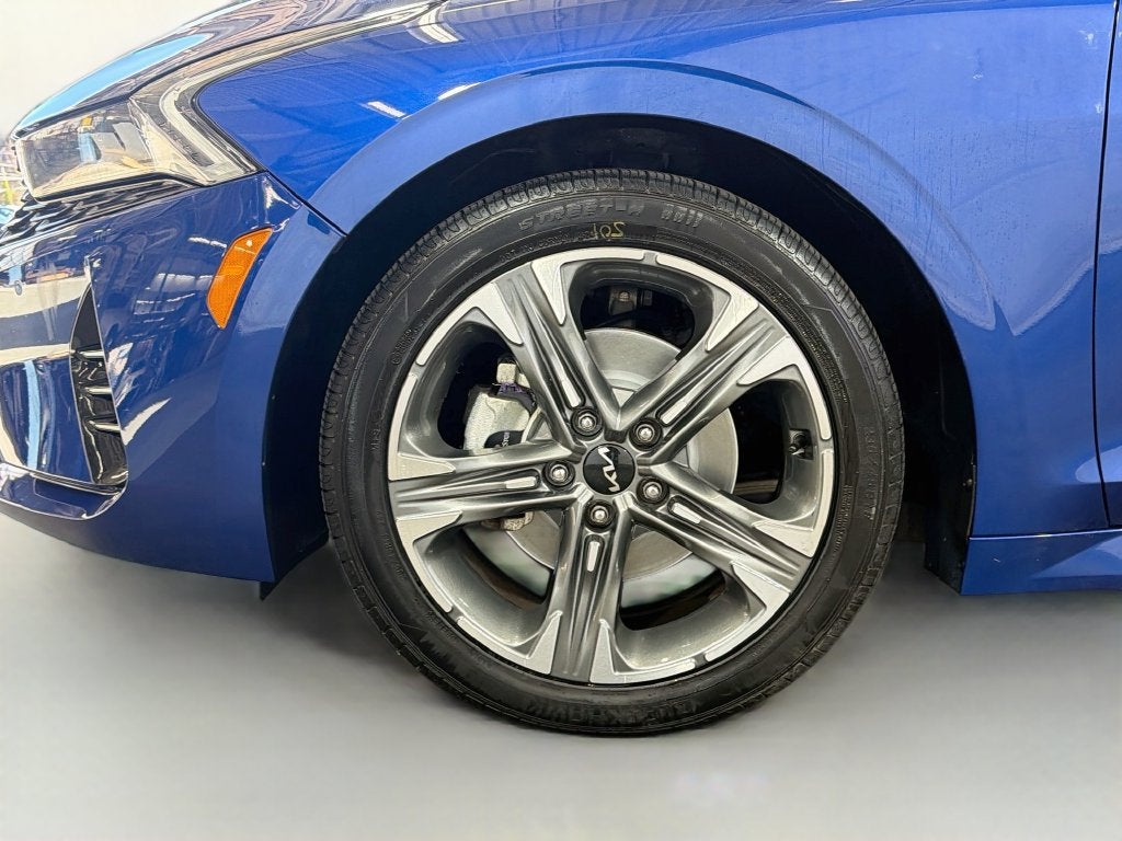 2023 Kia K5 EX