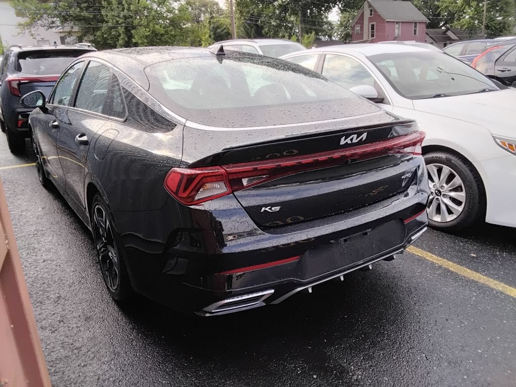 2022 Kia K5 GT-Line