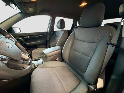 2013 Kia Sorento LX