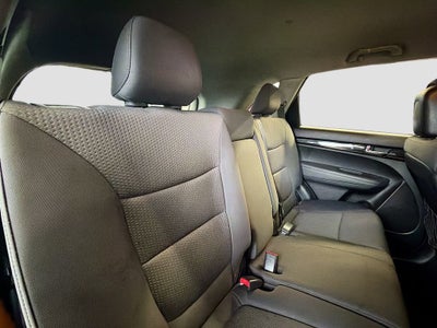 2013 Kia Sorento LX