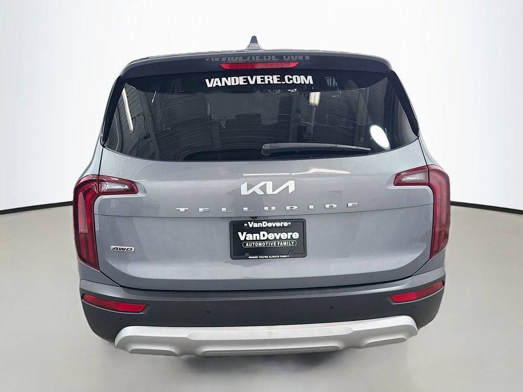 2022 Kia Telluride LX