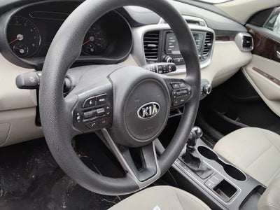 2017 Kia Sorento LX