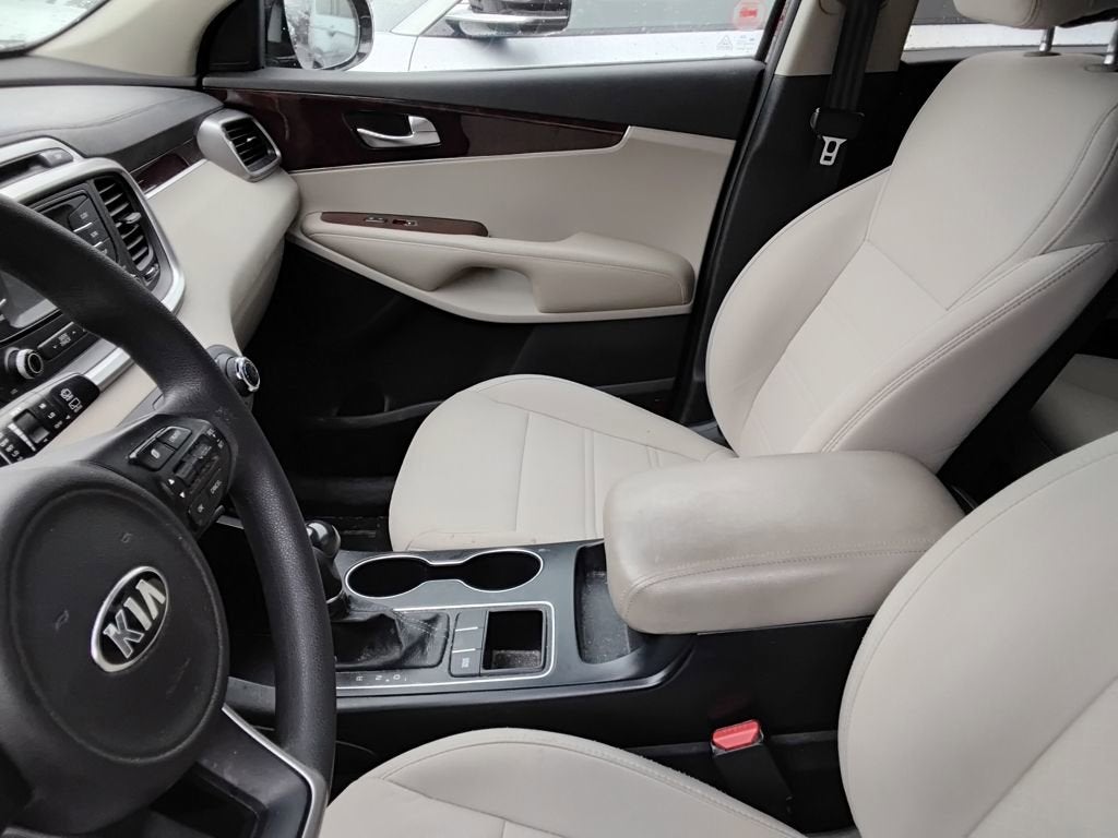 2017 Kia Sorento LX