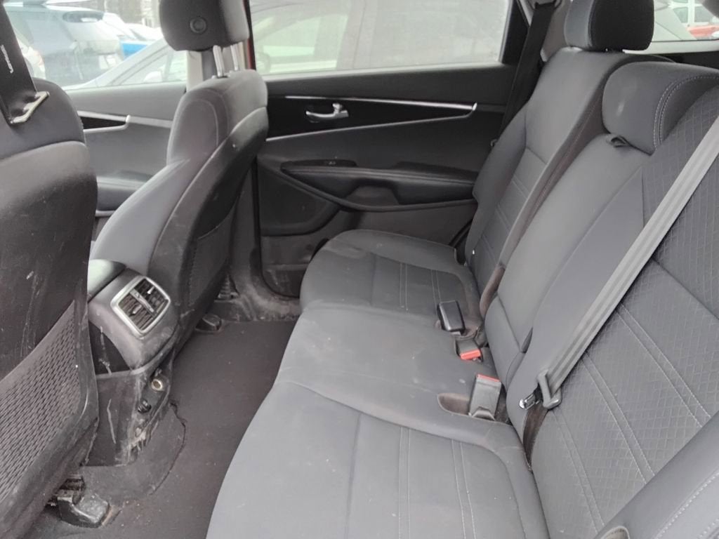 2018 Kia Sorento LX