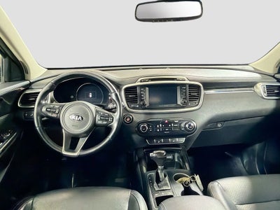 2018 Kia Sorento EX V6