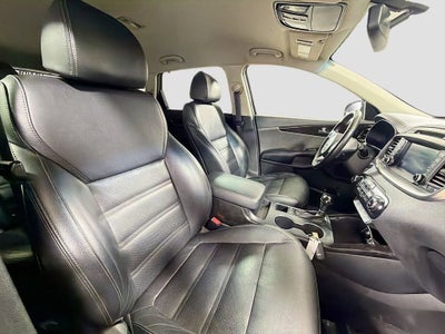 2018 Kia Sorento EX V6