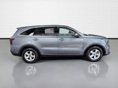 2024 Kia Sorento LX