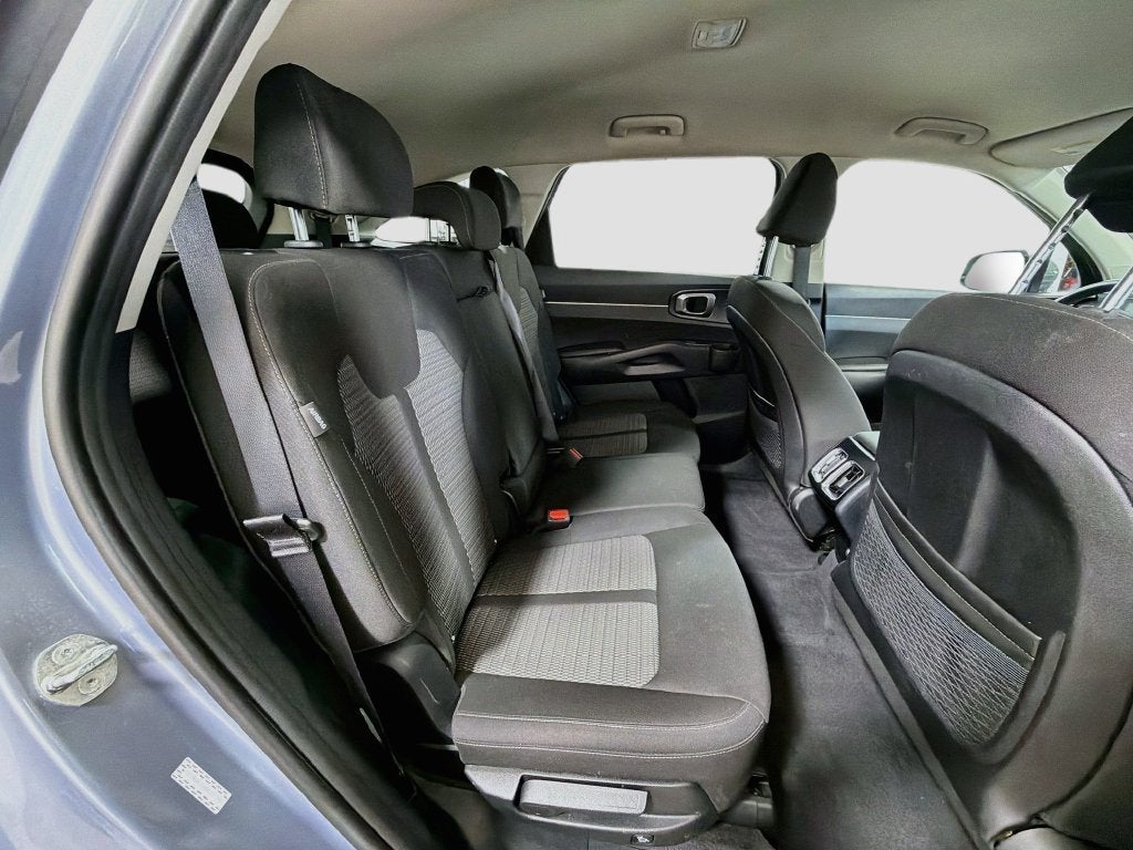2024 Kia Sorento LX