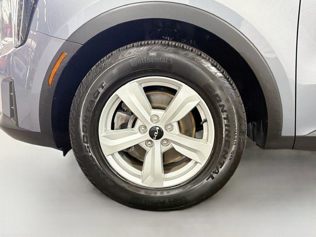 2024 Kia Sorento LX