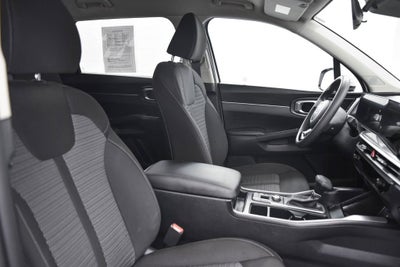 2025 Kia Sorento LX