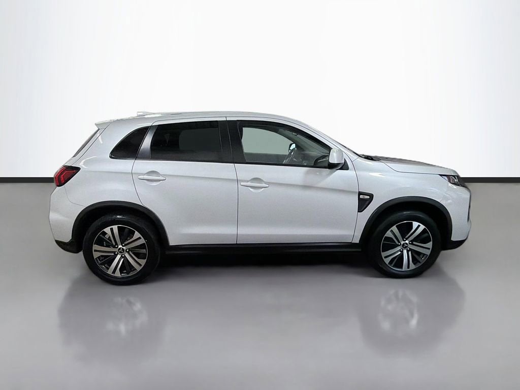 2023 Mitsubishi Outlander Sport ES