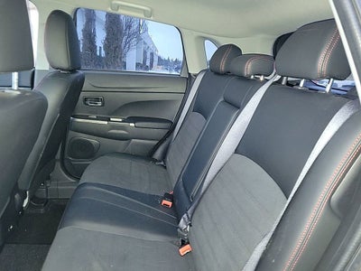 2025 Mitsubishi Outlander Sport S