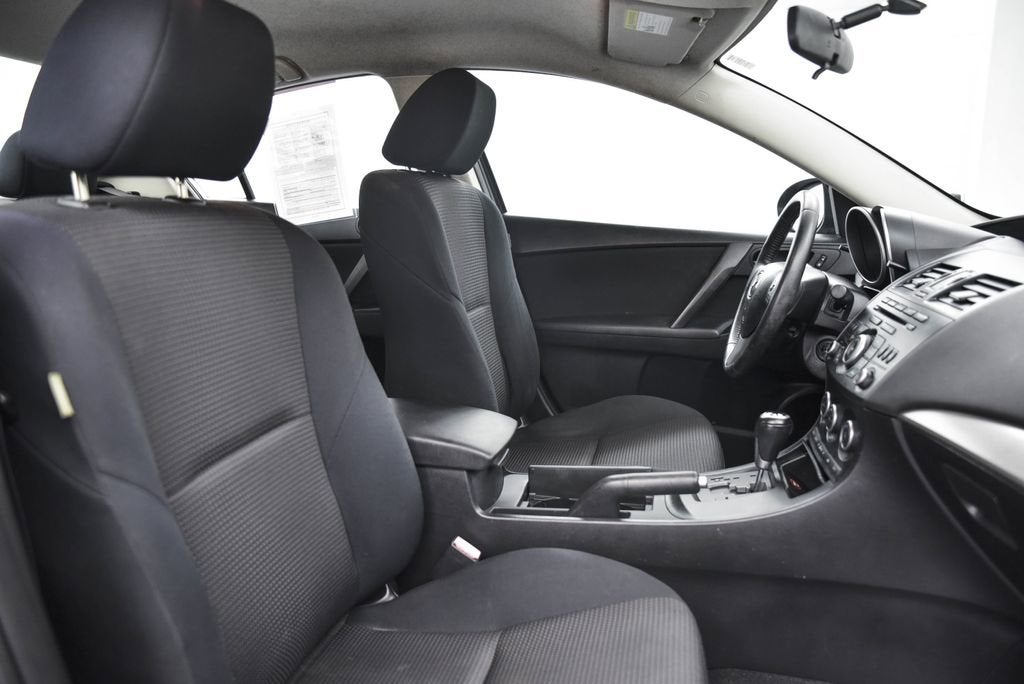 2013 Mazda Mazda3 i Touring