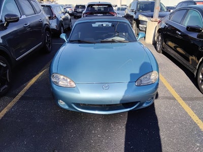2002 Mazda Mazda MX-5 Miata Cloth
