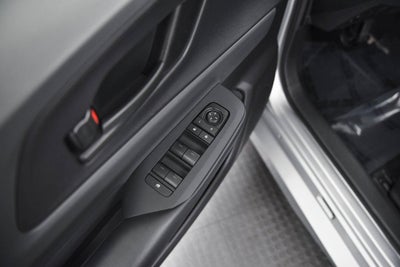 2023 Toyota Prius LE