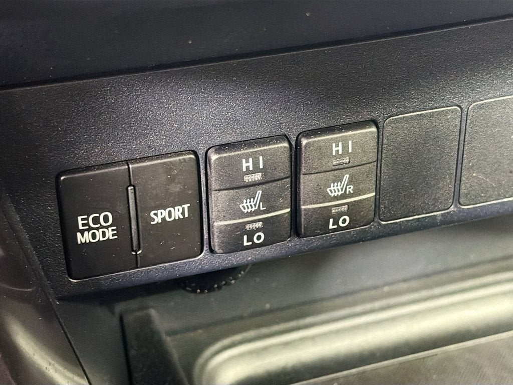 2018 Toyota RAV4 SE