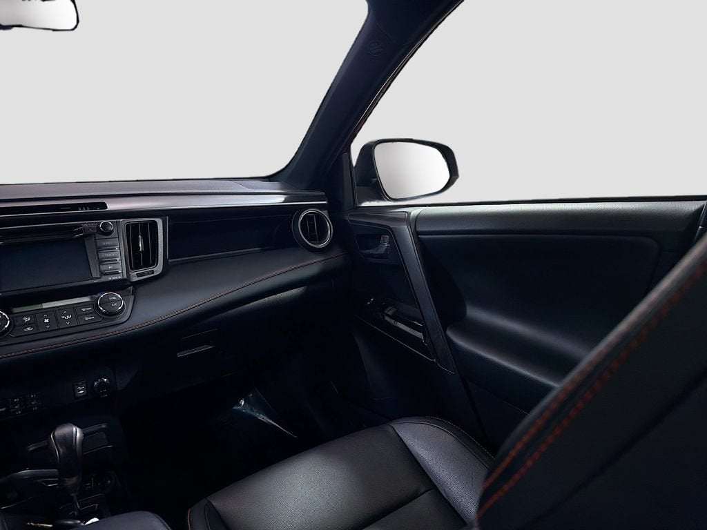 2018 Toyota RAV4 SE