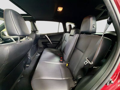2018 Toyota RAV4 SE