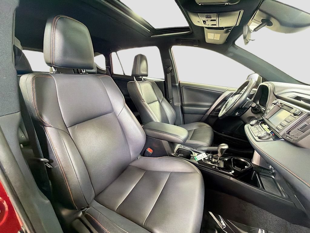 2018 Toyota RAV4 SE