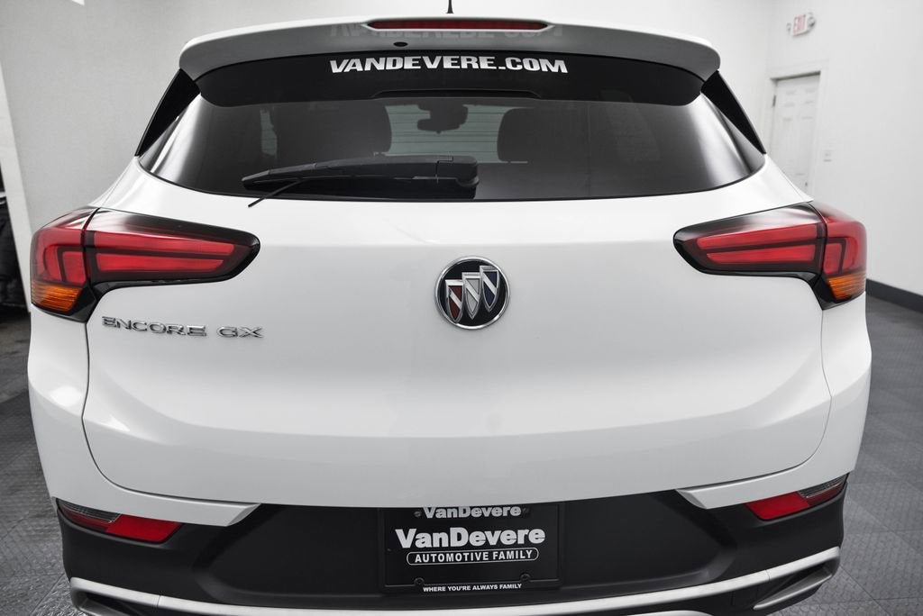2022 Buick Encore GX Select