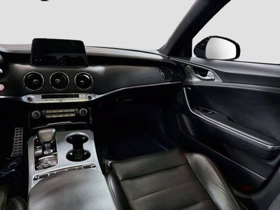 2019 Kia Stinger GT2