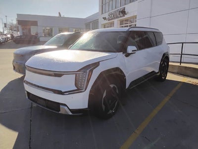 2024 Kia EV9 Land