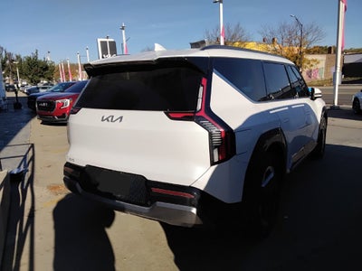 2024 Kia EV9 Land