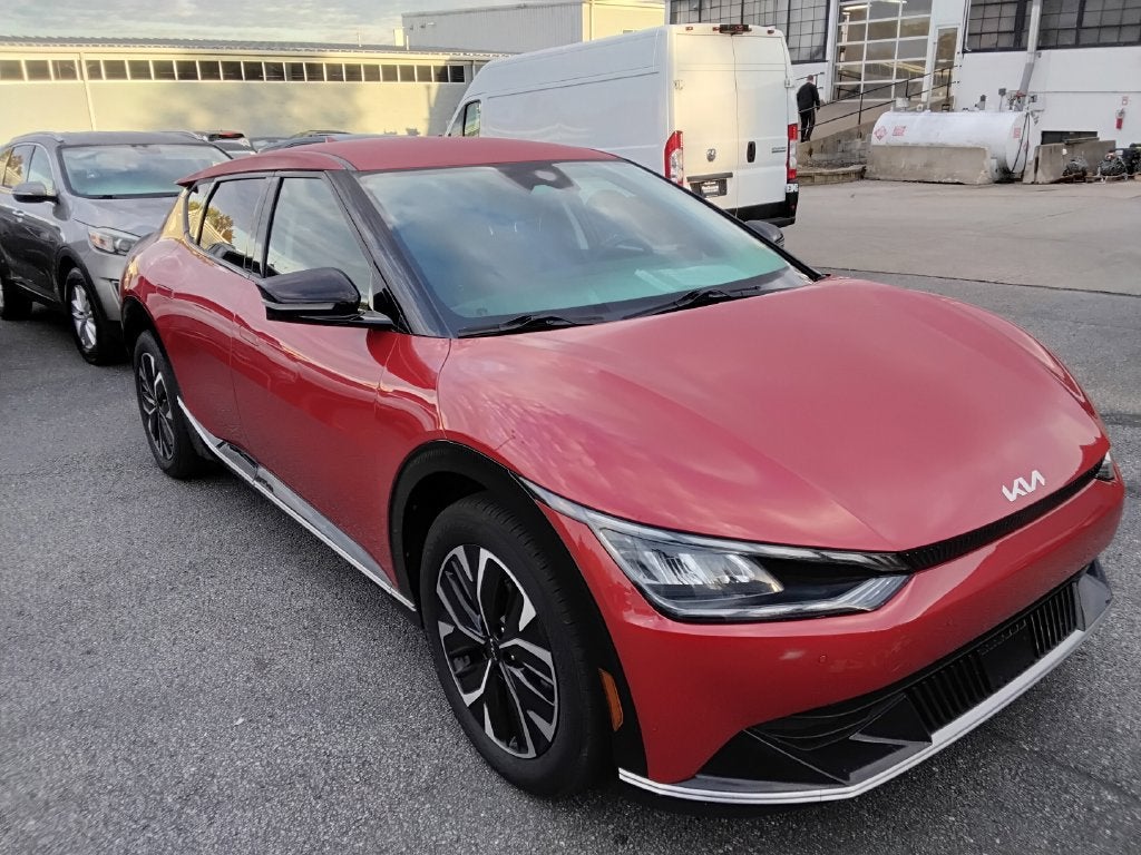 2022 Kia EV6 Wind