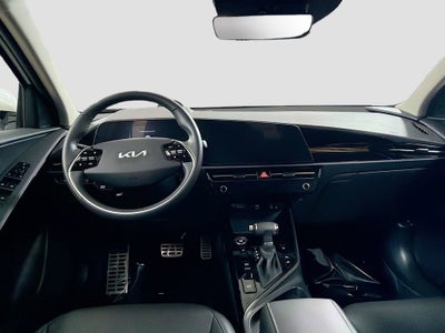 2023 Kia Niro EX Touring