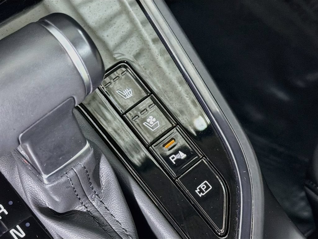 2024 Kia Niro SX