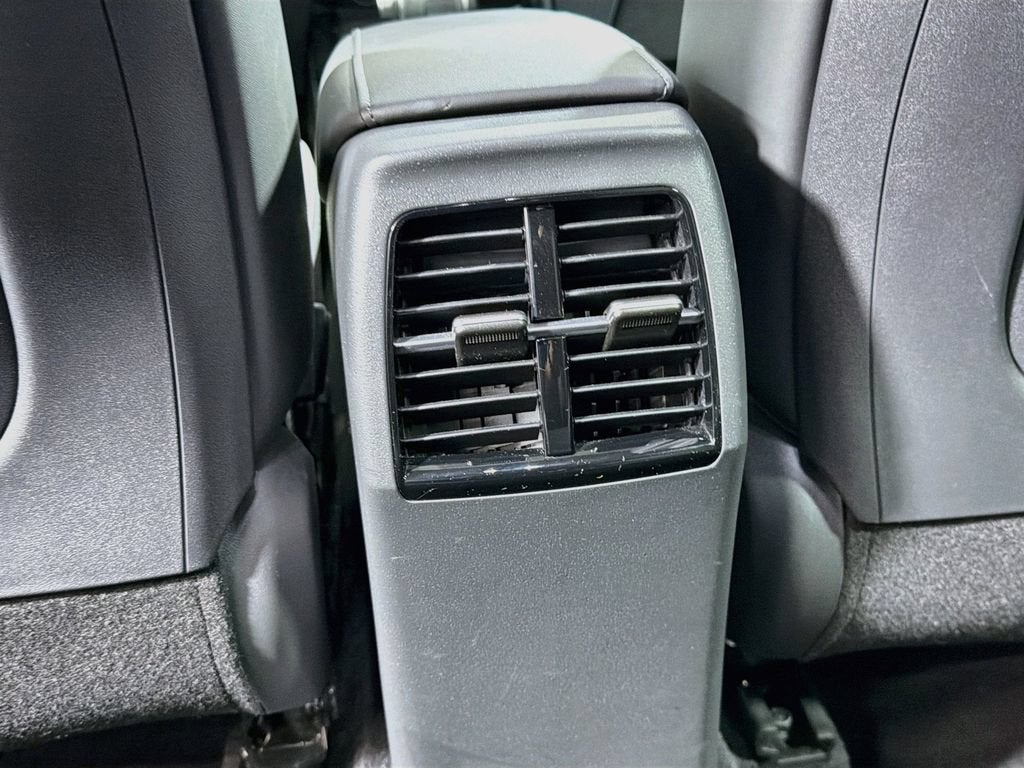 2024 Kia Niro SX