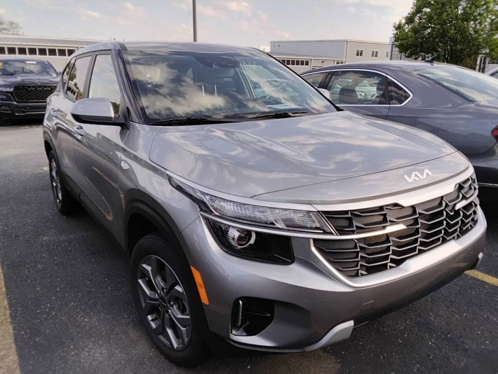 2024 Kia Seltos LX
