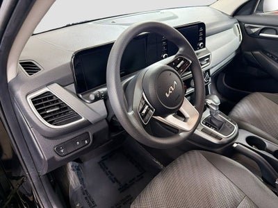 2025 Kia Seltos LX