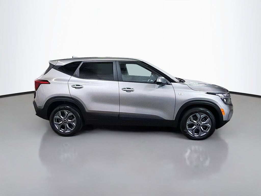 2024 Kia Seltos LX