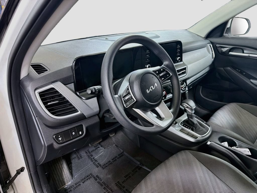 2024 Kia Seltos LX