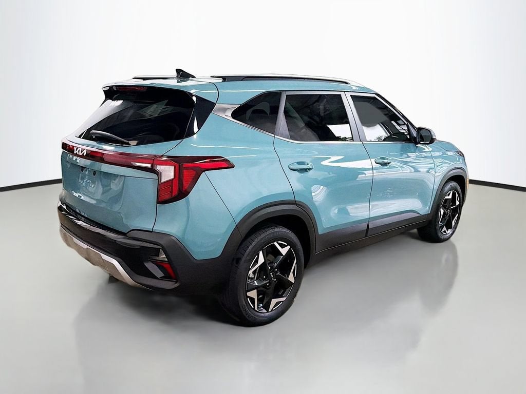 2024 Kia Seltos EX