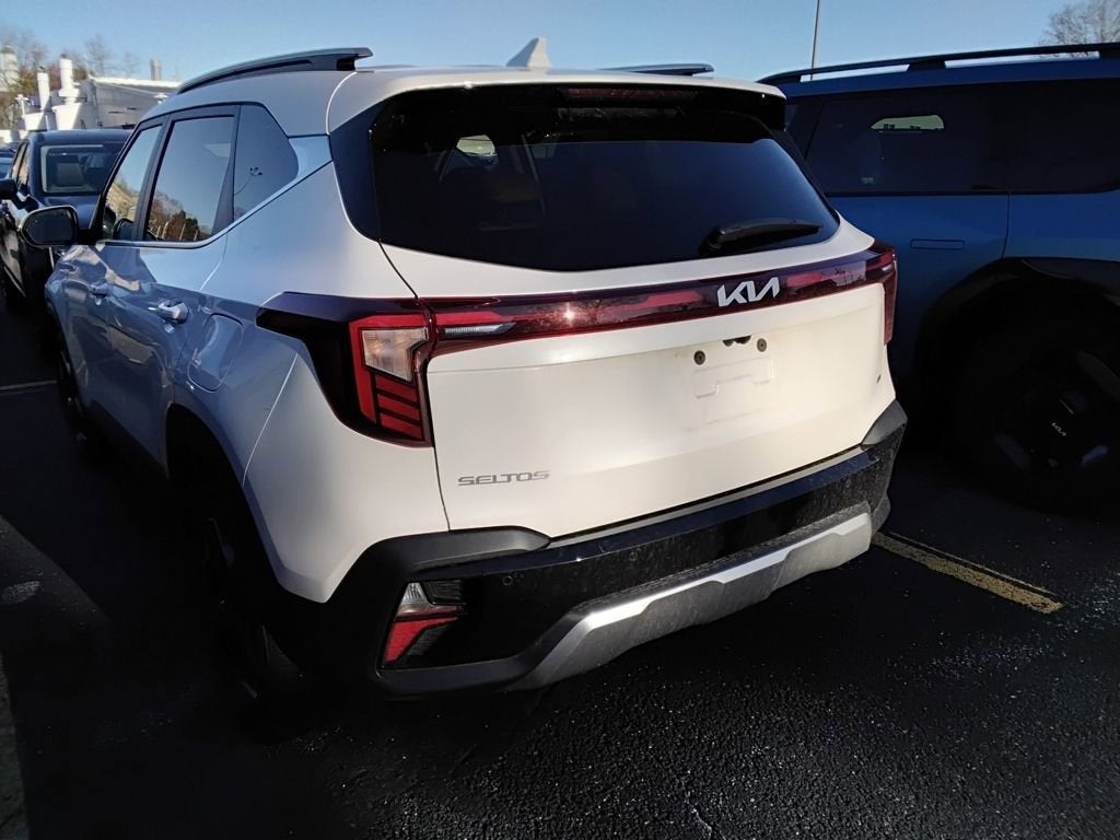 2025 Kia Seltos EX