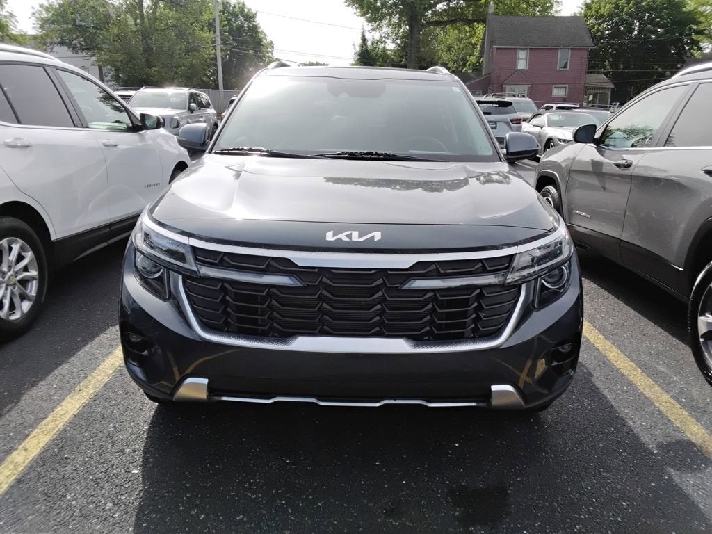 2024 Kia Seltos EX