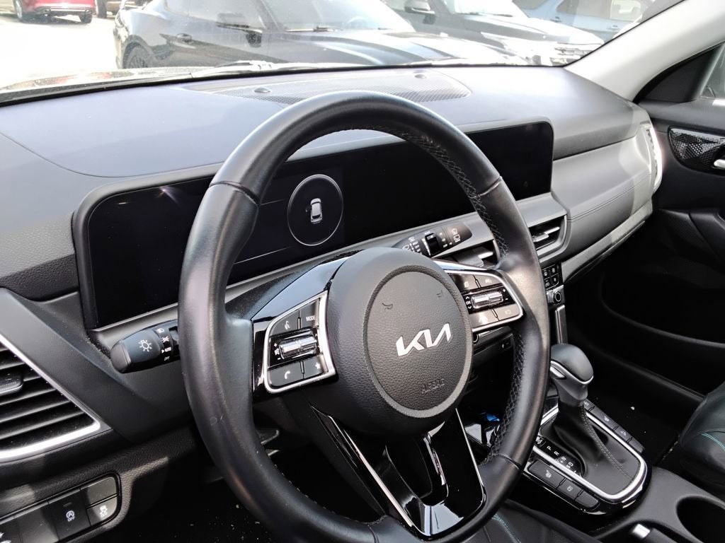 2024 Kia Seltos EX