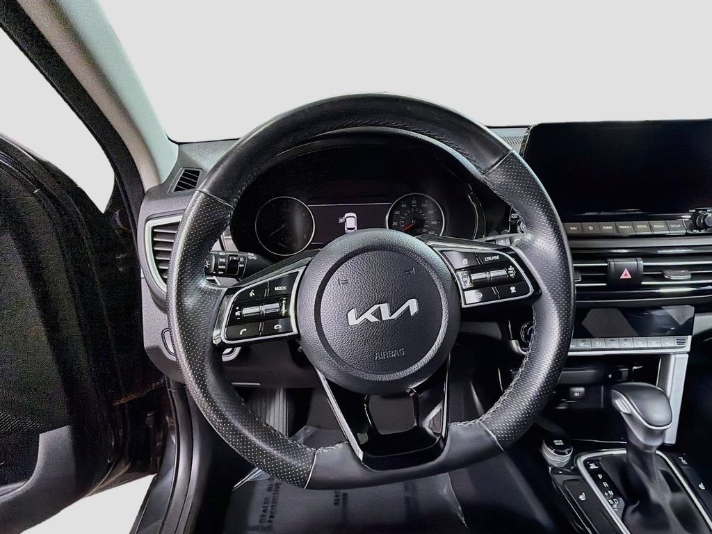2023 Kia Seltos SX
