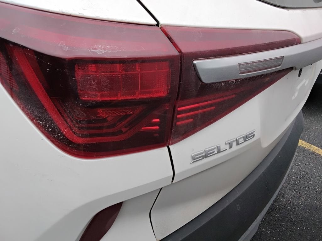 2023 Kia Seltos S