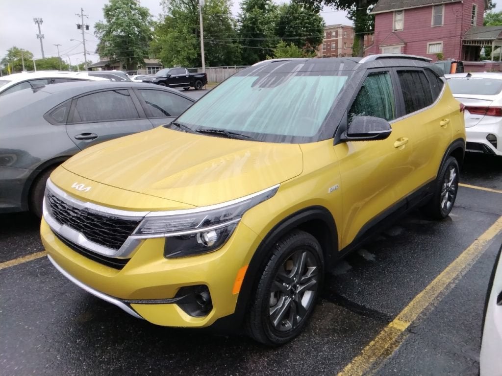 2023 Kia Seltos S