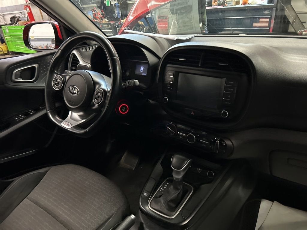 2021 Kia Soul GT-Line