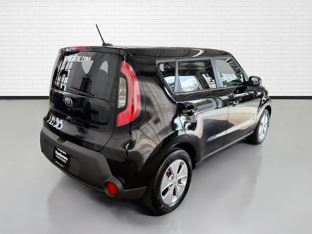 2016 Kia Soul Base