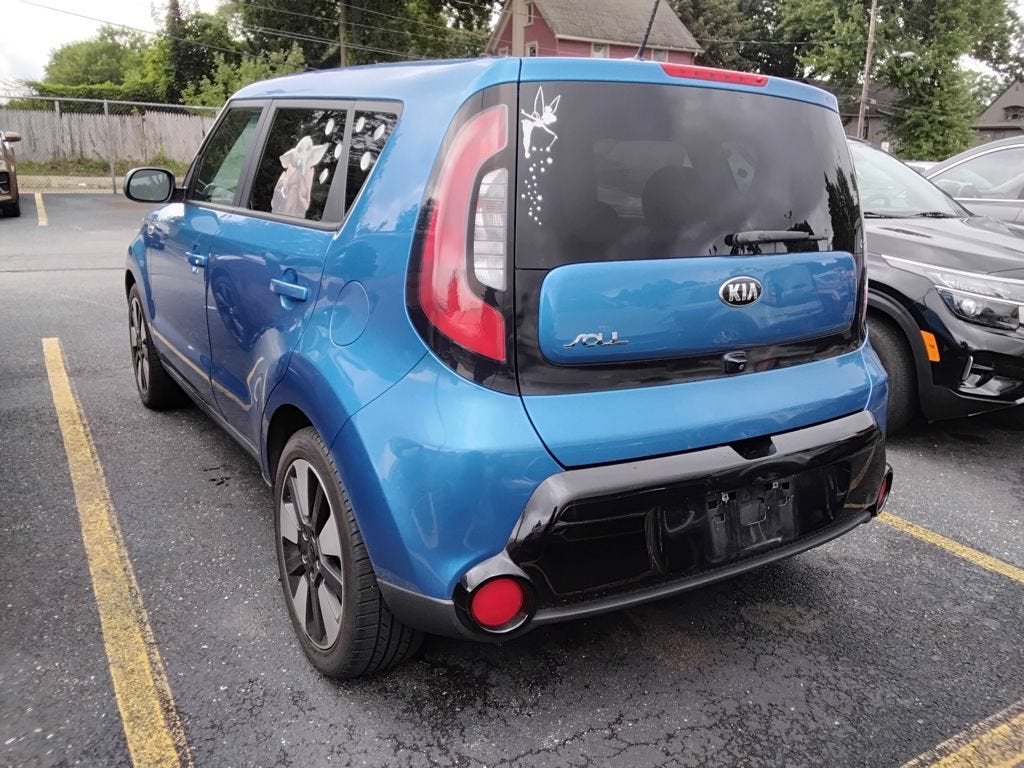 2016 Kia Soul +