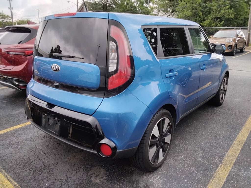 2016 Kia Soul +