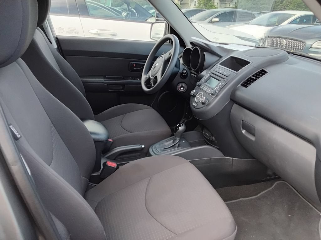 2013 Kia Soul Base