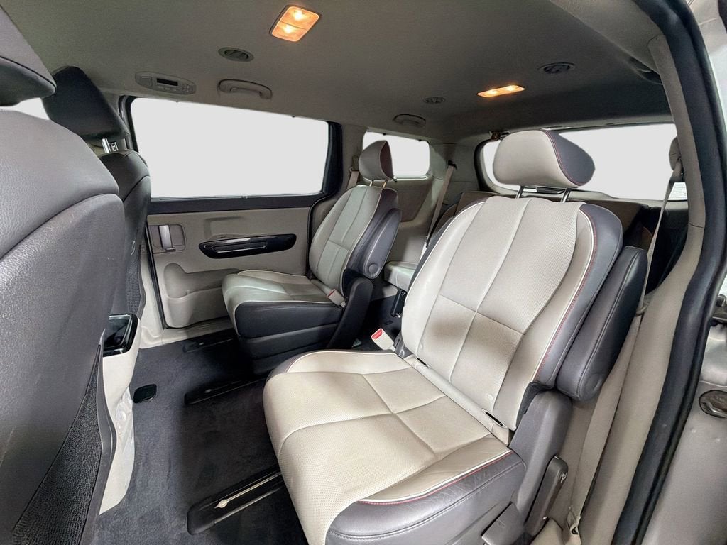 2015 Kia Sedona SX